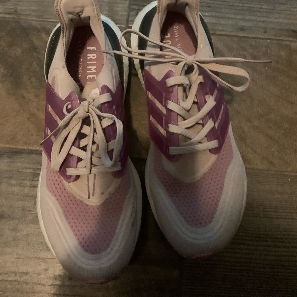 Purple Adidas Ultraboost Tennis Shoes